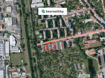 1762684082-njtplgxfed-sni-cc-81mek-obrazovky-2025-11-09-v-c2-a011-10-05 | Prodej - malý objekt/garáž