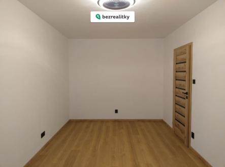 1764064559-wdqmhpdkez-whatsapp-image-2025-11-24-at-16-31-42-282-29 | Prodej bytu, 2+kk, 41 m²