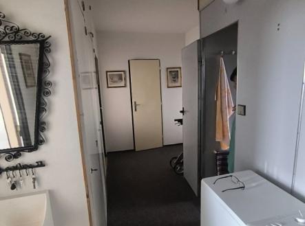 1764451157-nbadwbbyfg-img-20251129-131036 | Prodej bytu, 3+1, 67 m²