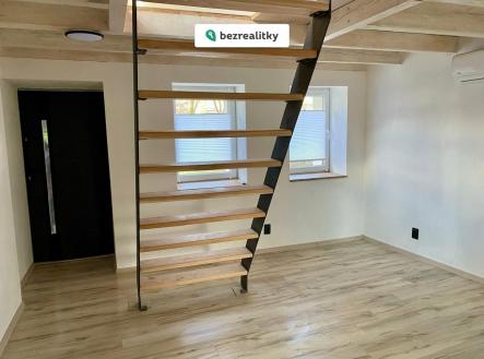 1764496427-tzsrbnxvkt-obr-c3-a1zek-whatsapp-2c-2025-11-25-v-08-53-58-e68452df | Prodej - chata/rekreační objekt, 75 m²