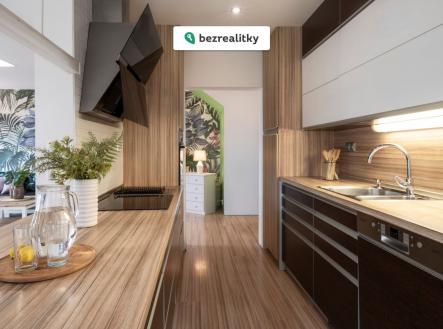 1764514463-jqoggezfqh-arch-foto-dum-recany-20-11-2025-08 | Prodej - dům/vila, 199 m²