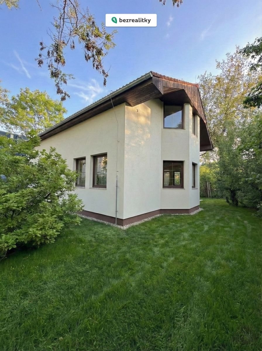 1764519538-jhdvmhxqro-pohled-3