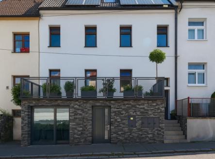 1765243379-gzvmvofxhg-be9d8ac8-7cdb-4033-ad1d-8aa6d3c5fef2 | Prodej - dům/vila, 185 m²