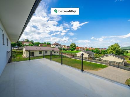 1758028130-jubsvhhxxf-rd-miretice-web-5 | Prodej - dům/vila, 260 m²