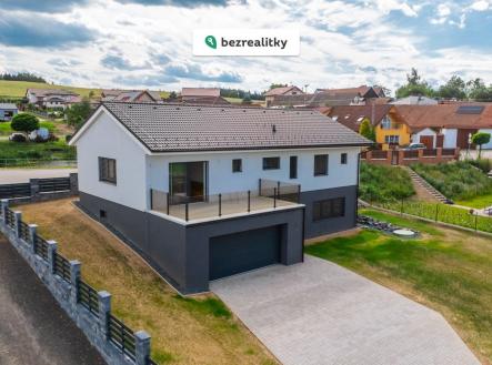 1758028139-kjflbdjusp-rd-miretice-web-28 | Prodej - dům/vila, 260 m²