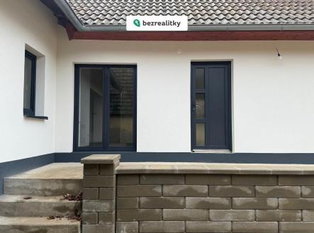 1764606144-kyqfqmcfkq-fbeb2f13-08b3-4692-a88a-ea1a706e1fde | Prodej - dům/vila, 120 m²