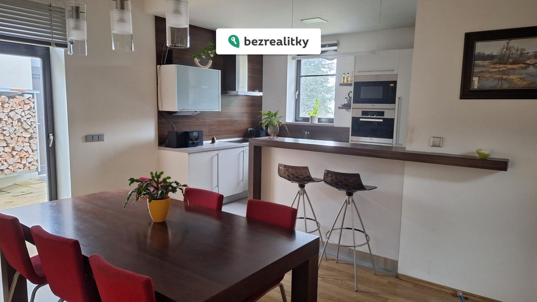 1764504342-wopqfjczab-83fd58f1-9a6a-4d33-9fc1-e264468af58e