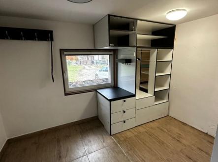 1764775888-fhiyhitcwy-obr-c3-a1zek-whatsapp-2c-2025-11-09-v-19-23-12-93c0edf6 | Prodej - dům/vila, 180 m²