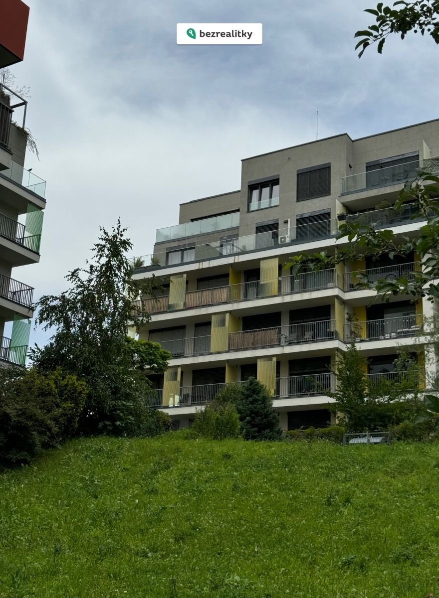 1764937125-wbizjeqvie-img-0908