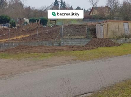 1765883261-ktpdoylwkv-img-20251216-120042 | Prodej - pozemek pro bydlení, 861 m²