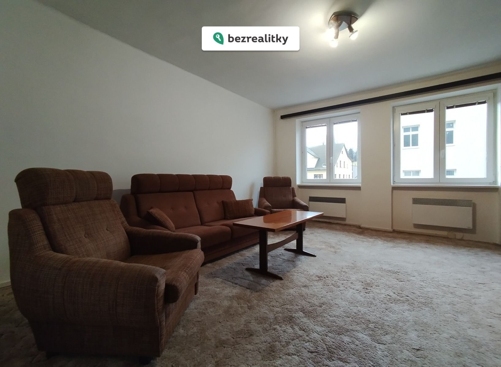 1765191079-pmjkvmiiku-obyvak-1