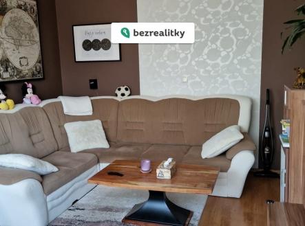 1765188878-dlqjeubjgq-1a14b4f8-06fe-408a-9be0-043f948f716d | Prodej bytu, 3+1, 75 m²