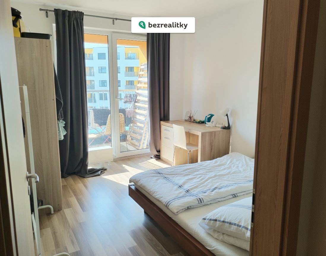 1764853926-gtwcdhkpqa-1