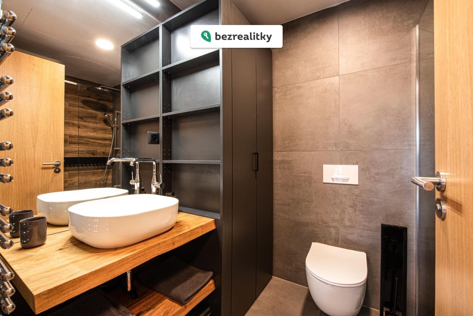 1765616778-gqhvtnlwaf-cb-2