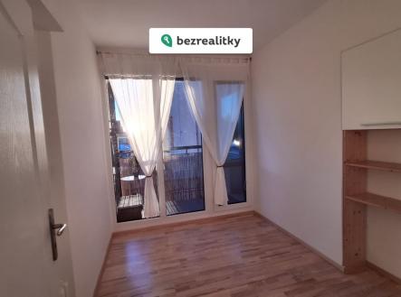 1765666431-ejmmakfize-pokoj-1-2 | Prodej bytu, 4+1, 82 m²
