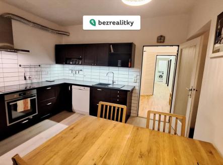 1765711673-kpcrifingb-kuchy-c5-88 | Prodej bytu, 4+1, 82 m²