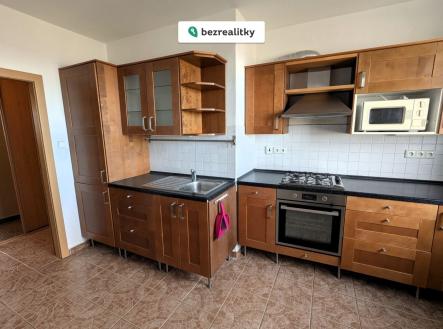 1765733773-shguejfzdh-pxl-20251122-091838674 | Prodej bytu, 3+1, 81 m²