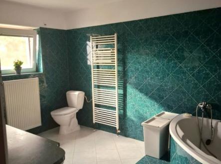 1756552771-larshqcfiy-koupelna-282-29 | Prodej - dům/vila, 200 m²