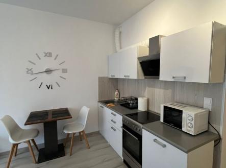 1766098111-apdpglncmd-1000031142 | Prodej bytu, 1+kk, 26 m²