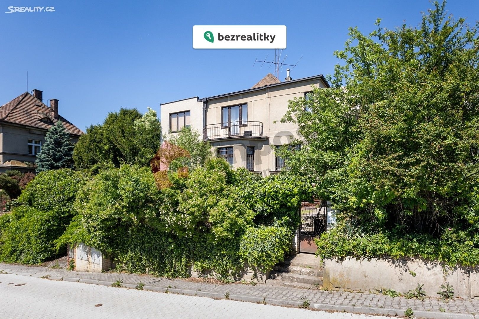 1767472755-bwdgdupxdb-x08-pohled-z-ulice