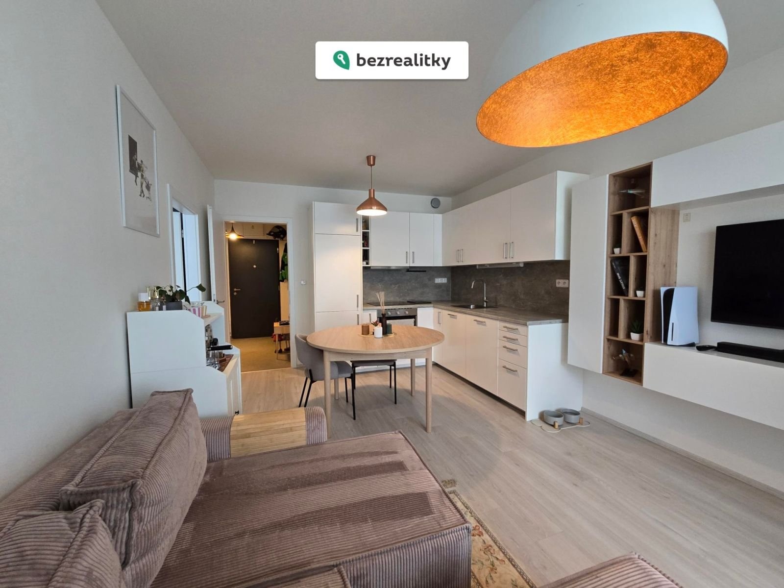 1767530716-bmhkwrozzw-1000032118