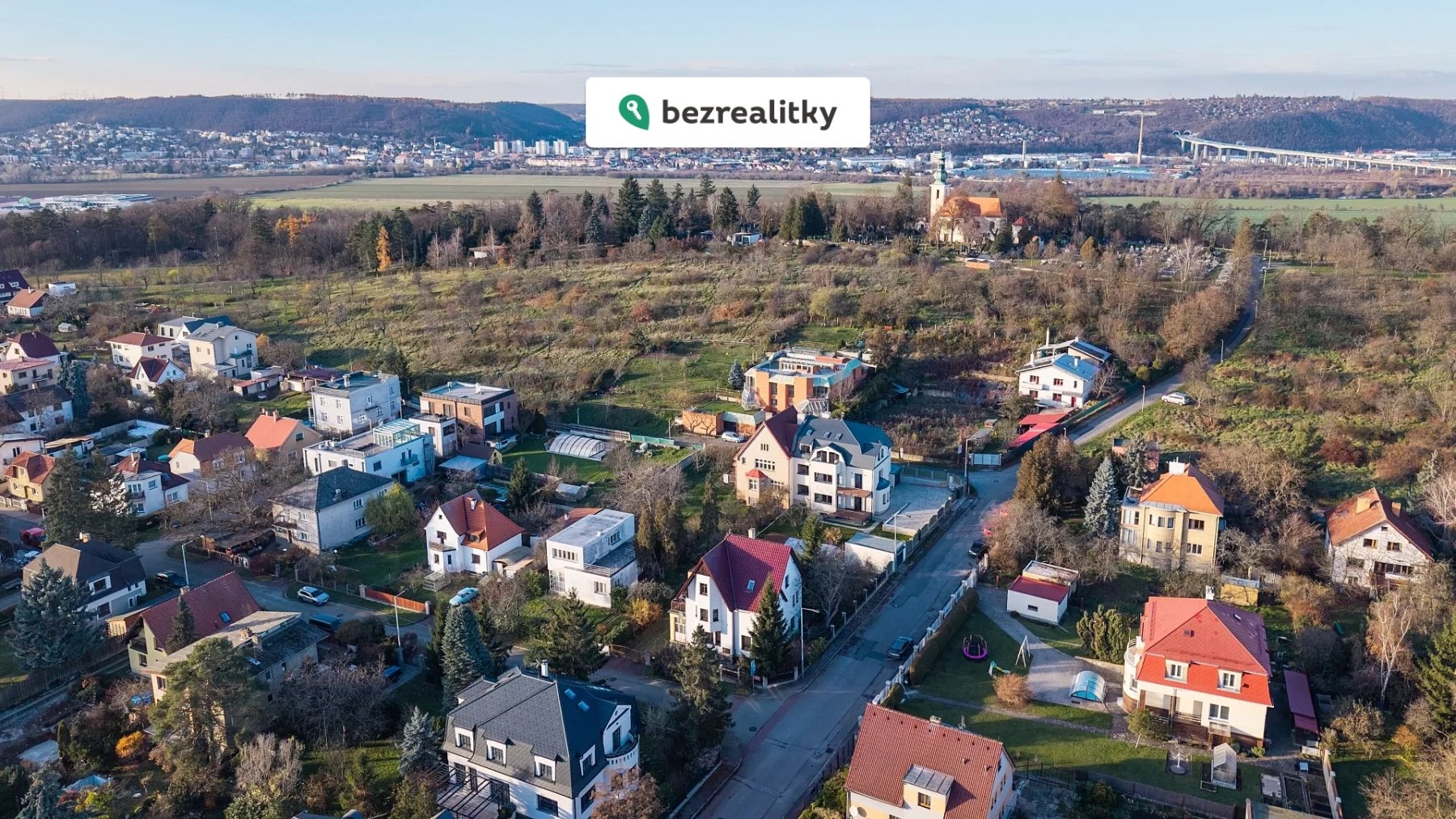 1767872398-ixntofjrds-100263764