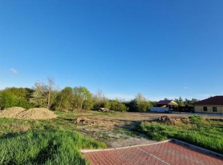 1767901317-ecxvhuawaf-1000015748 | Prodej - pozemek pro bydlení, 982 m²