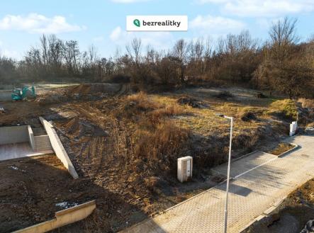 1768065505-znaomxudgp-dji-20251227114801-0334-d | Prodej - pozemek pro bydlení, 729 m²