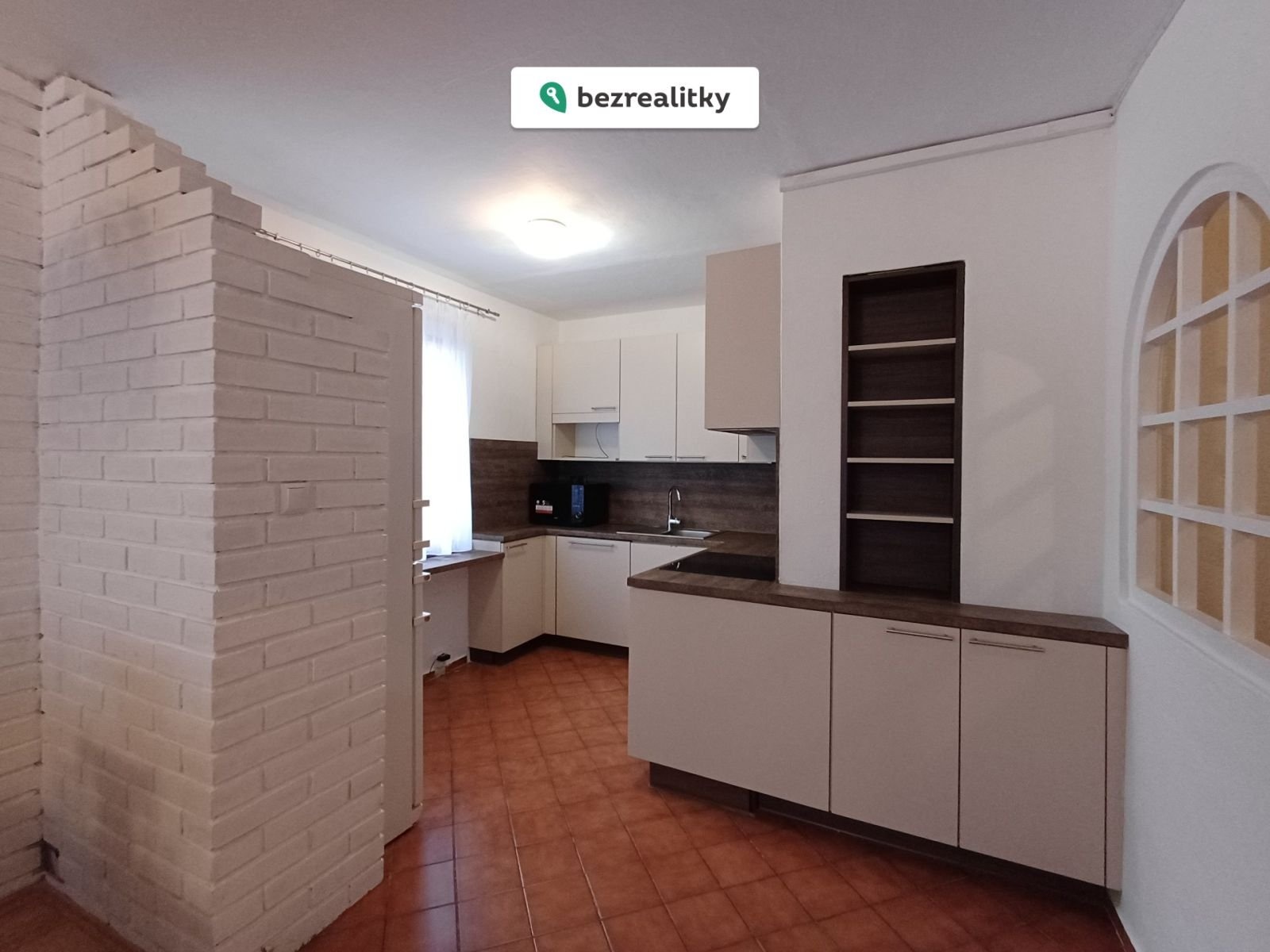 1768127395-tarioeslht-3