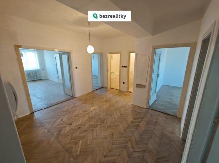 1768131402-krpwymgqnx-0e29cf15-2267-452f-9794-a2e753ecb3ee | Prodej bytu, 4+1, 110 m²