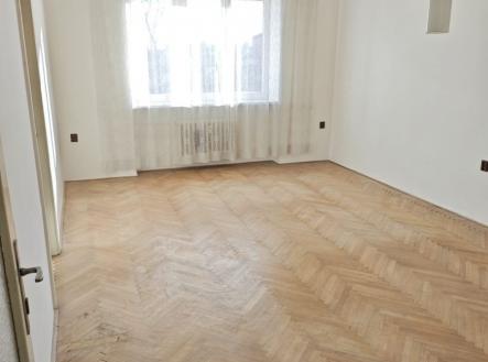 1768131404-adsngyexqs-b327d8b2-9453-4cd8-b42b-ef216ba07421 | Prodej bytu, 4+1, 110 m²