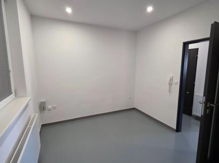 1768221866-uogfuiulhz-20251020-093548 | Prodej - komerční objekt, jiný, 116 m²