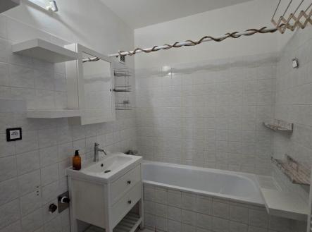 1768468684-hvocgented-handkeho-1 | Prodej bytu, 2+1, 76 m²