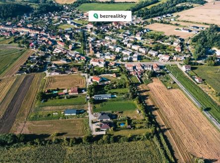 1768501092-skpcyeigmn-za-c5-a1kolou3-copy-1333x1000 | Prodej - pozemek pro bydlení, 1 462 m²