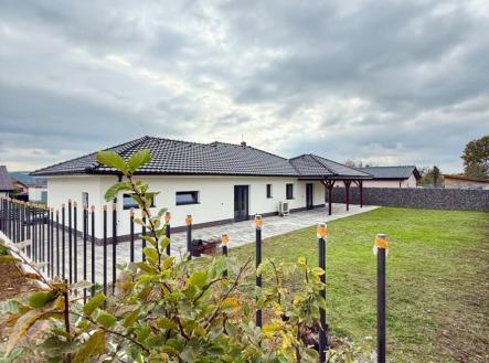 1762932592-gfhuxokahz-tempimagelhbldw | Prodej - dům/vila, 180 m²