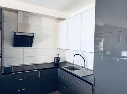 1768746258-tybutjbrvg-img-2029 | Prodej bytu, 3+kk, 75 m²