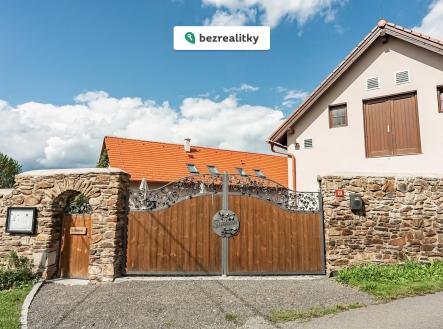 1781350402-ttpsecglum-99725834-resize-7evyrobni-prostory-loket-benesov | Prodej - dům/vila, 623 m²