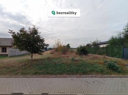 1761921923-eeskvyrkcl-drnholec-foto | Prodej - pozemek pro bydlení, 2 560 m²