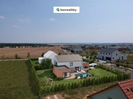 1759057402-rulexjpdgi-01-img-0097-varianta-a-final | Prodej - pozemek pro bydlení, 910 m²