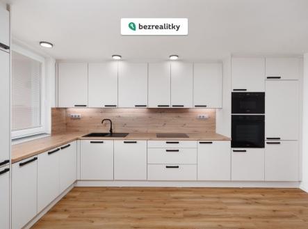 1769163248-sjcazxssyk-pod-c4-9bbrady-286-of-21-29-large | Prodej bytu, 3+kk, 86 m²