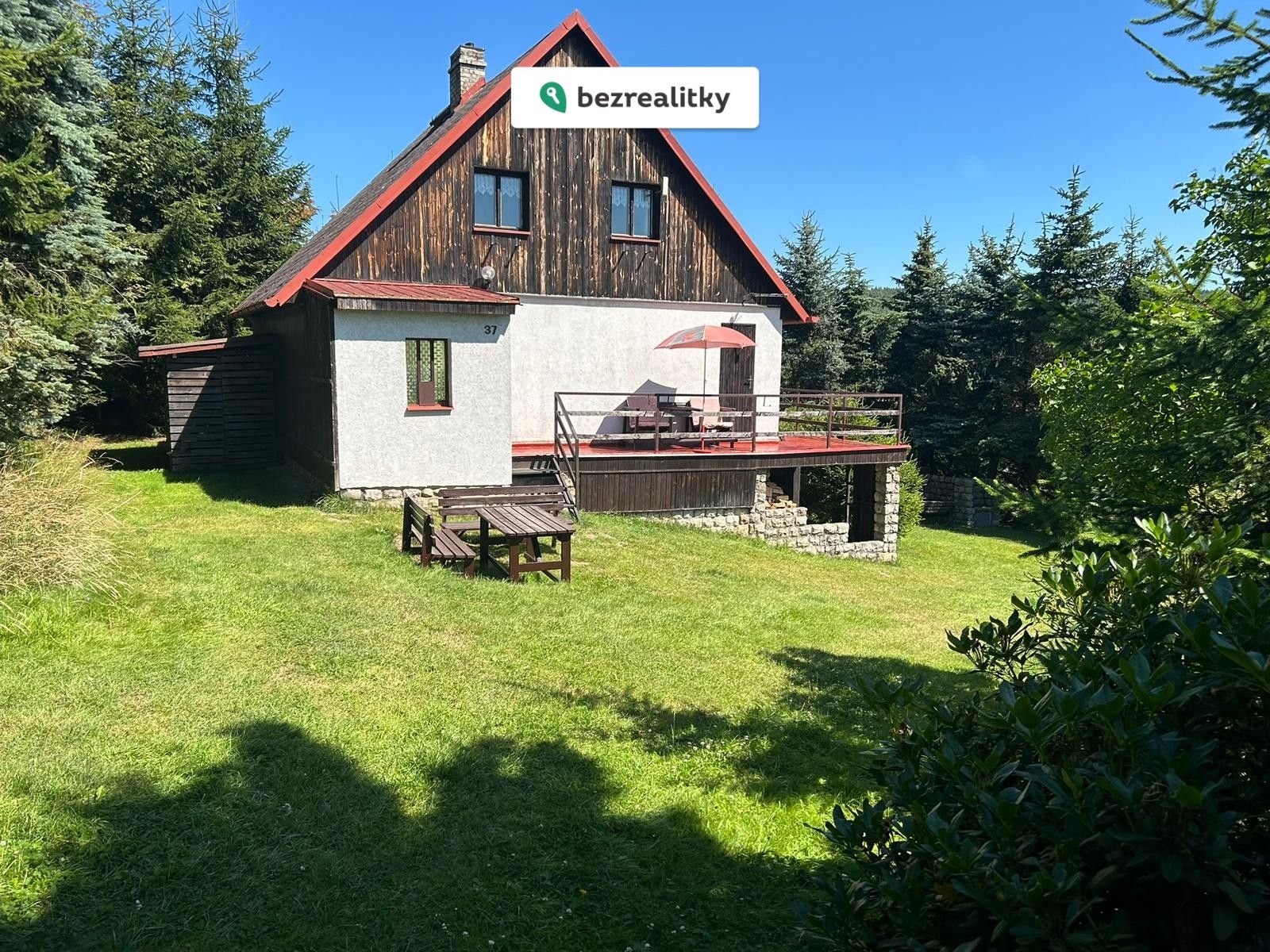 1764082627-ontqxyjdcz-jiho-z-c3-a1padn-c3-ad-pohled