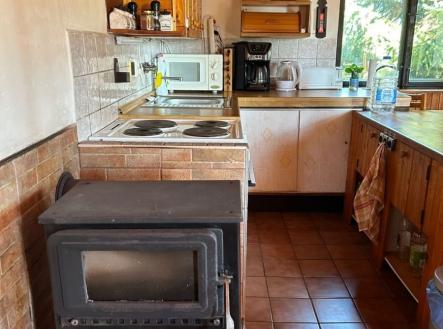 1764083747-qxgsyipqcy-krbov-c3-a1-kamna | Prodej - chata/rekreační objekt, 68 m²