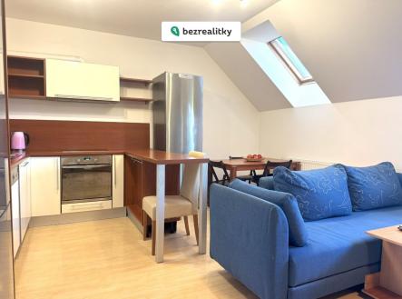 1762618245-oeqizrhwot-4c | Prodej bytu, 4+kk, 100 m²