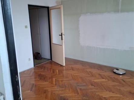 1769705527-ukskynkuov-20250522-103958 | Prodej bytu, 2+1, 53 m²