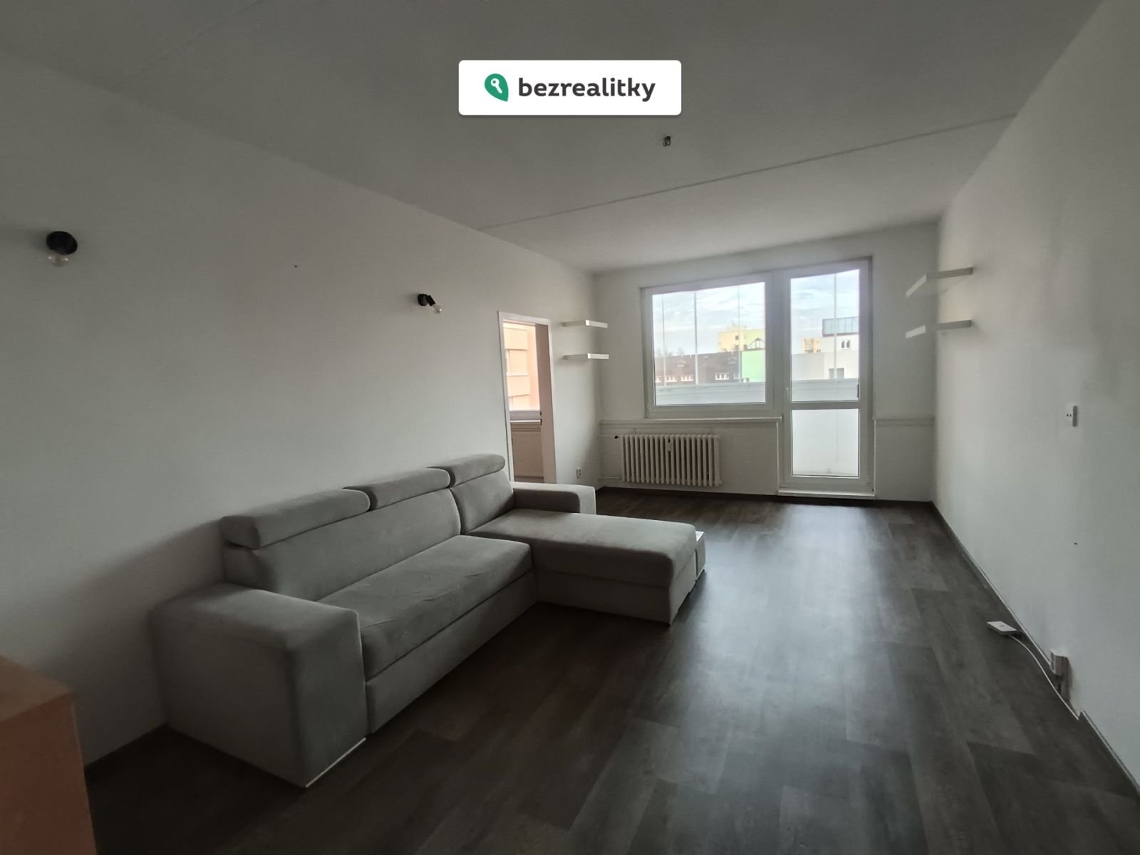 1768638230-jknrxvmnbx-1000019483