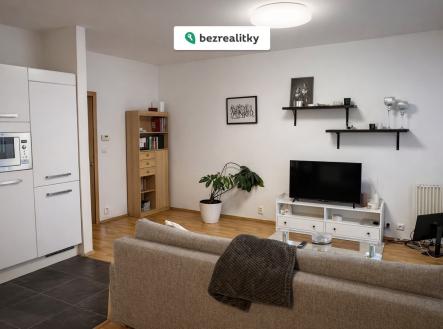 1772471500-arnbemoxuc-obyvaci-pokoj-2 | Prodej bytu, 2+kk, 60 m²