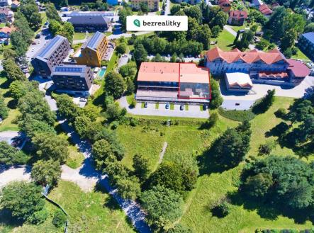 1770814652-afilbismoa-dron-canada | Prodej - dům/vila, 930 m²