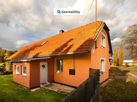 1764682651-dfxlrbjenh-z-ulice6 | Prodej - dům/vila, 128 m²