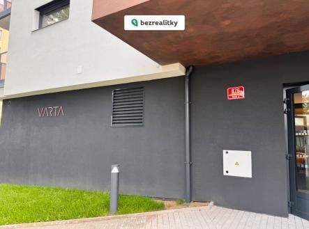 1770968185-wynuoxjddq-tempimagejdzsha | Prodej - komerční objekt, jiný, 15 m²