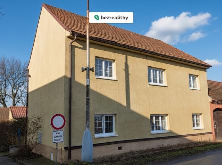 1771259770-gemini-generated-image-62stzg62stzg62st | Prodej - dům/vila, 186 m²